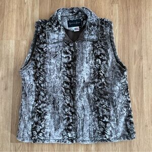 EUC Vintage Andrea Faye Faux Fur Vest - Made In The USA - Brown - XL